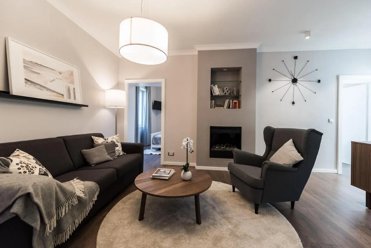 Sunset Beach Apartment elérhetőségei